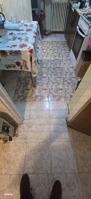Brancoveanu Izvorul Crisului apartament 3 cmere cu balcon — fotografia 1