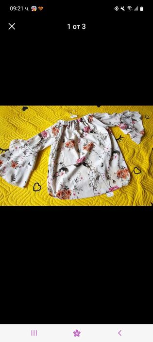 Ефирна блуза с флорални мотиви