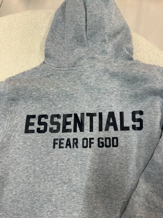 Продам худи Essentials