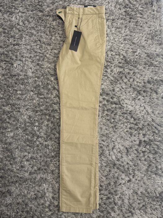 Оригинален Tommy Hilfiger Chino панталон