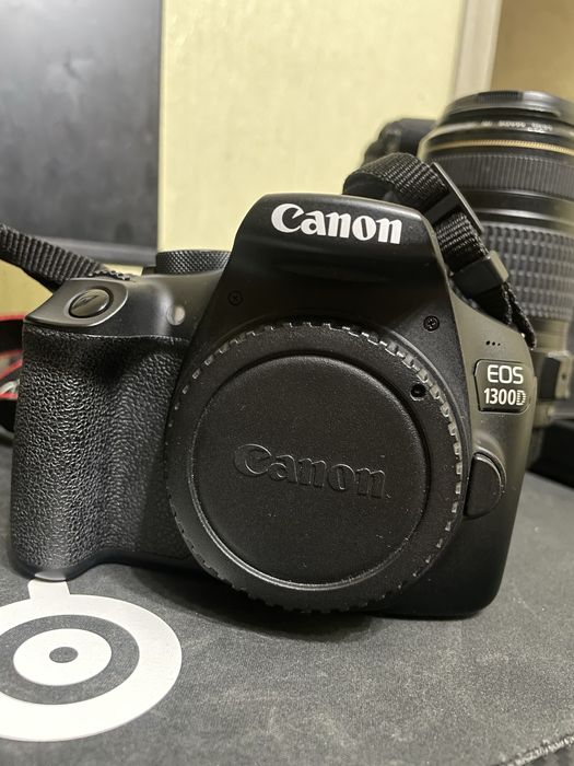 Камера Canon 1300d+2 Обьектива