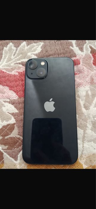 продам Iphone 13