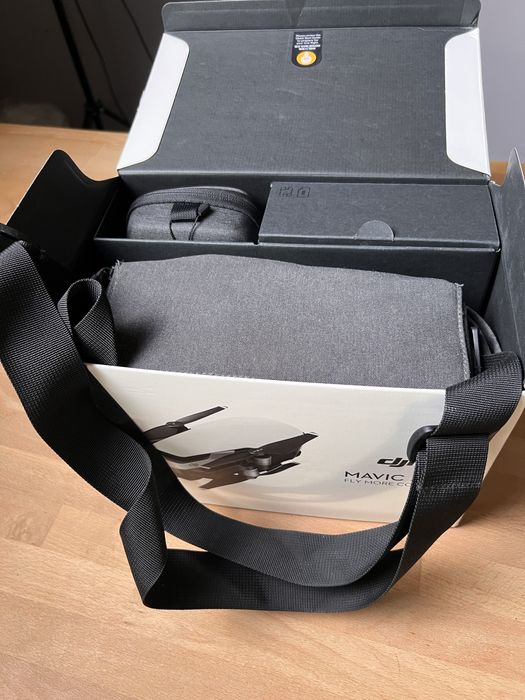 Drona DJI Mavic Air Fly More Combo Full Box