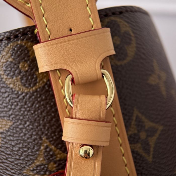 Geanta Louis Vuitton Carry All BB