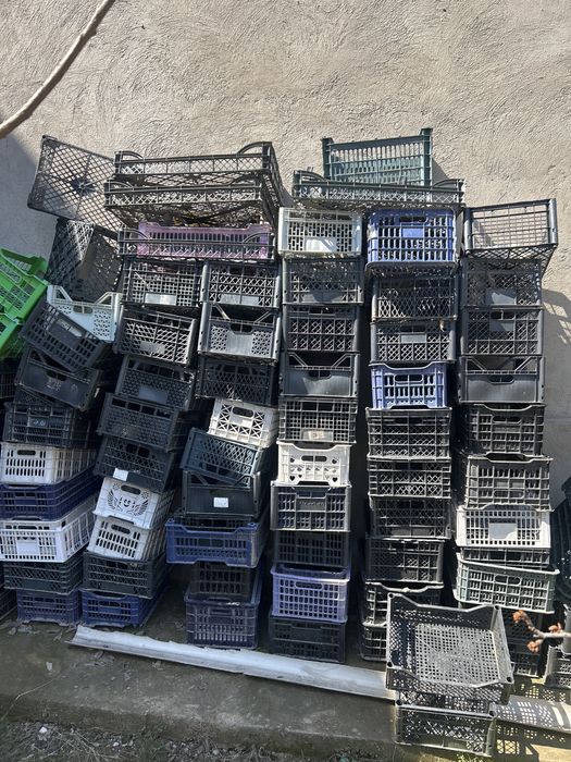 Ящик пластмассовый