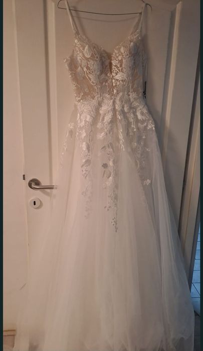 Rochie mireasa NOUA