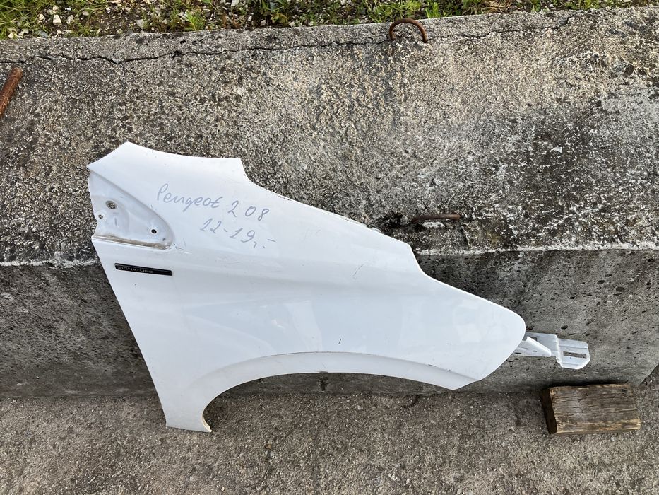 Десен калник за Peugeot 208 Пежо 208  2012-2019г