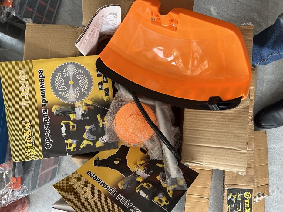 Газонокосилка бензиновая ( триммер бензиновый)