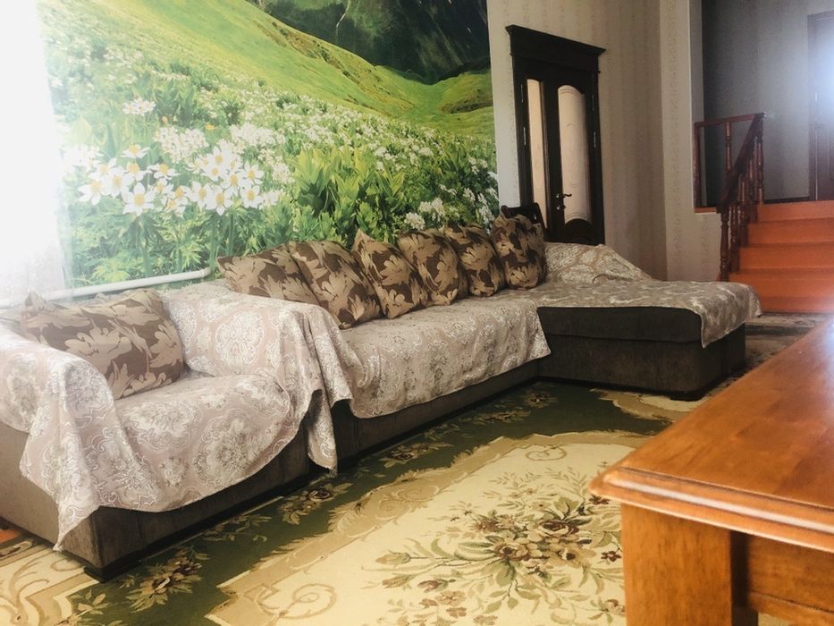 Добротный дом в Самал-1