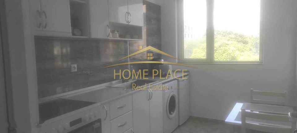 Дава се под наем Двустаен апартамент в Варна, Червен площад - 75 кв.м за 510 € - Снимка #2