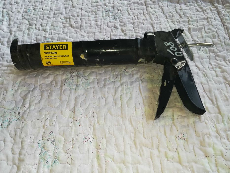 Пистолет для селикона