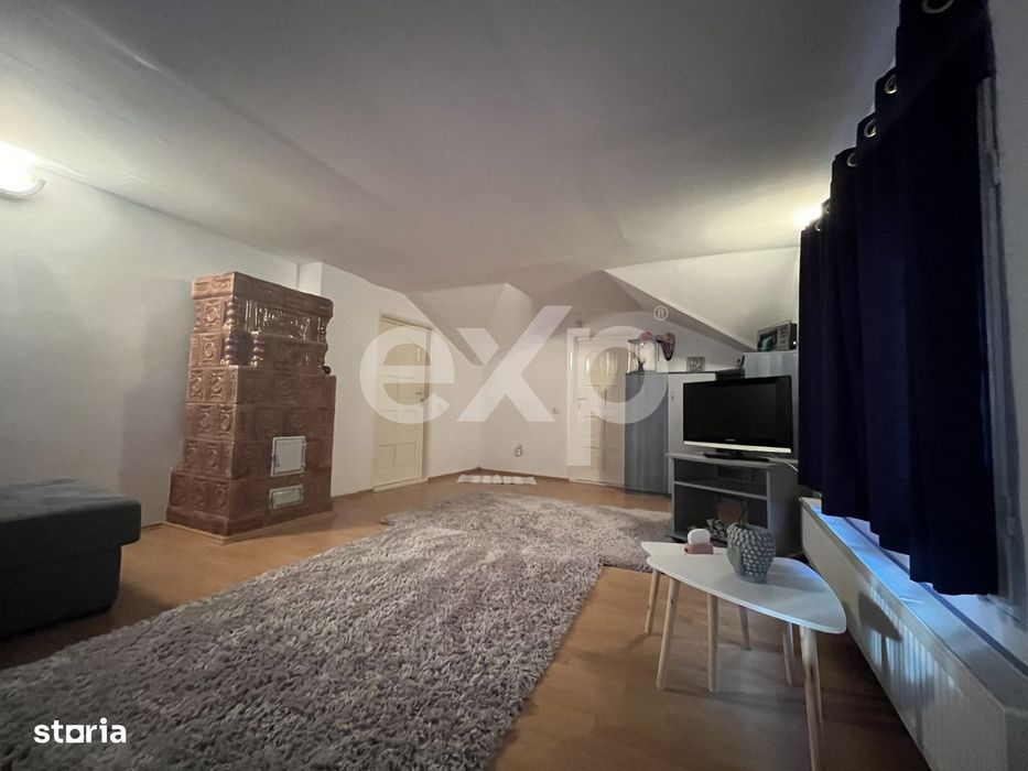 Casa P+M cu vedere spre padure si teren de 866 mp in Magura Hulubesti