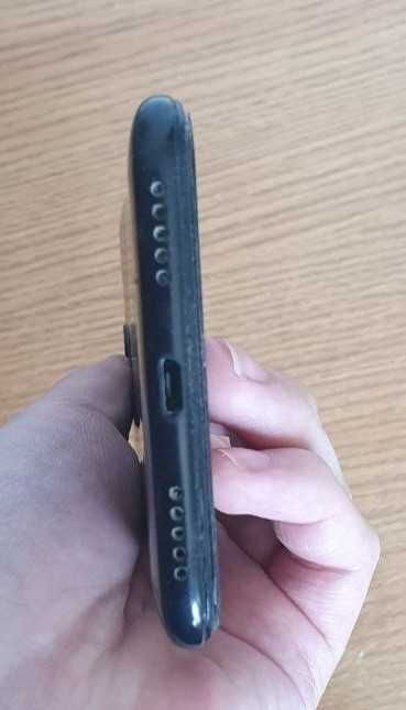 Продам Redmi 5 plus
