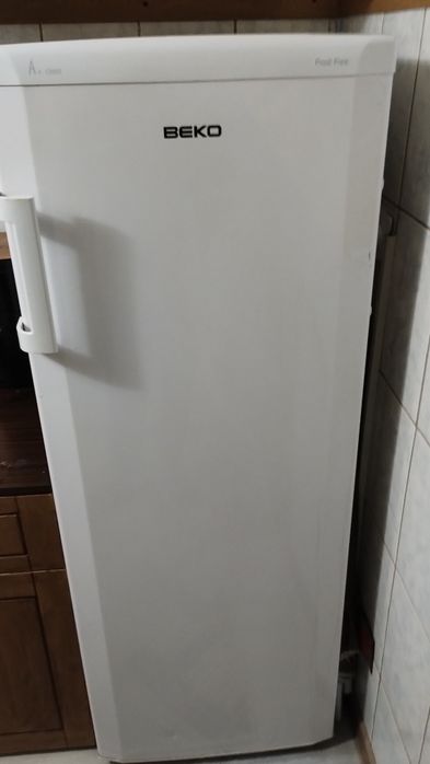 Combină frigorifică și congelator BEKO