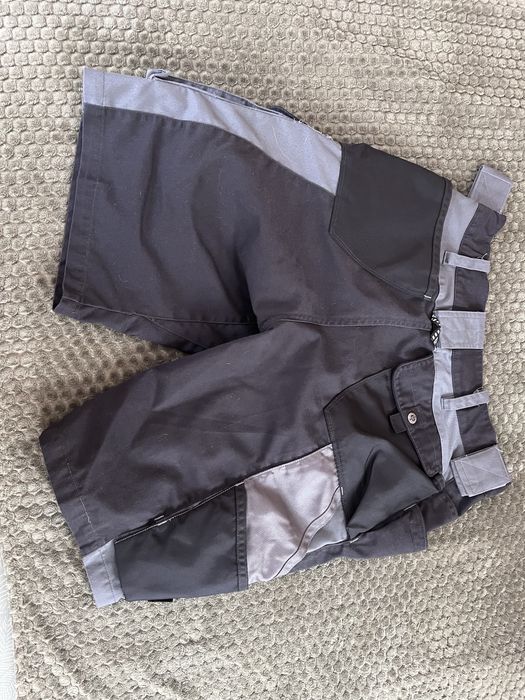 Vând pantaloni scurți Engelbert Strauss - 52