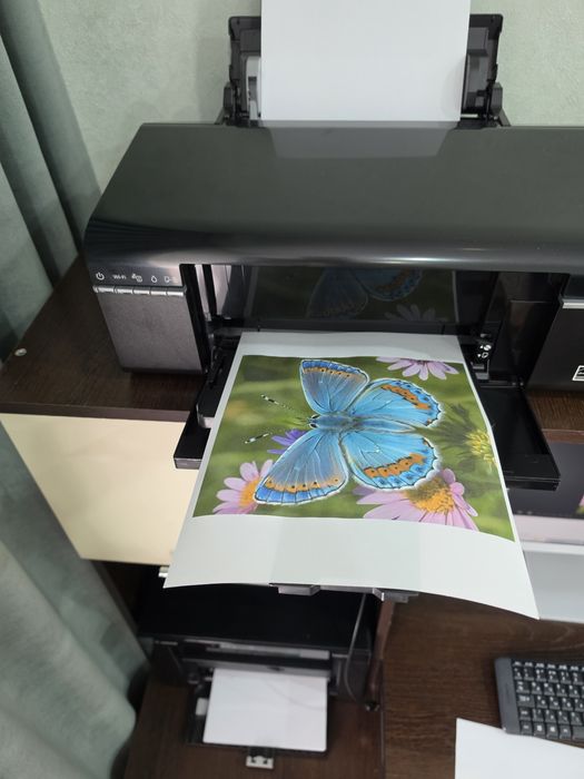 Принтер цветной  Epson l805 Wi-Fi
