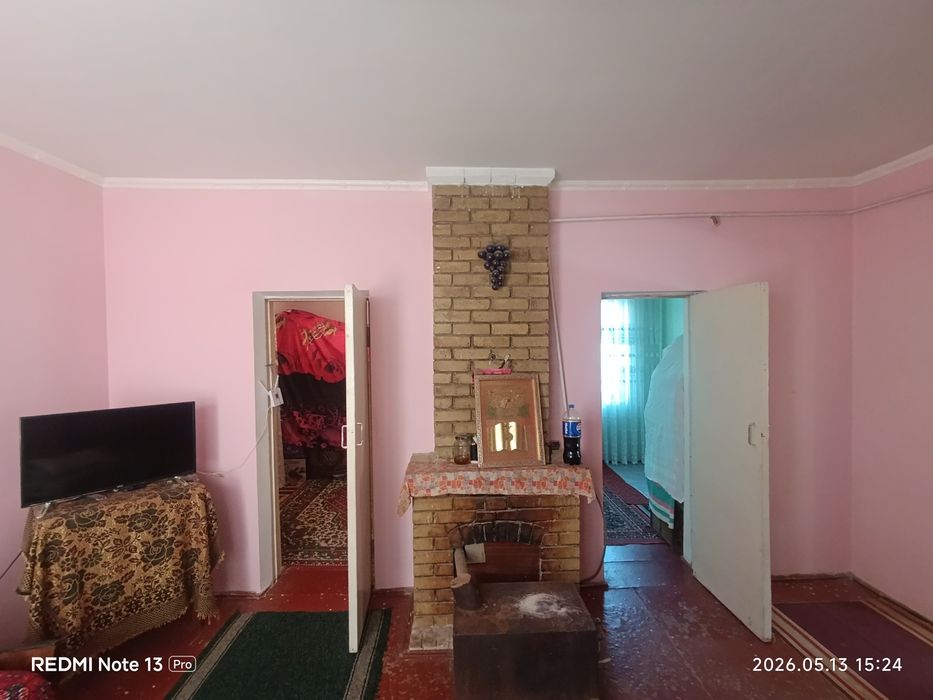 Dacha sotiladi Mayski
