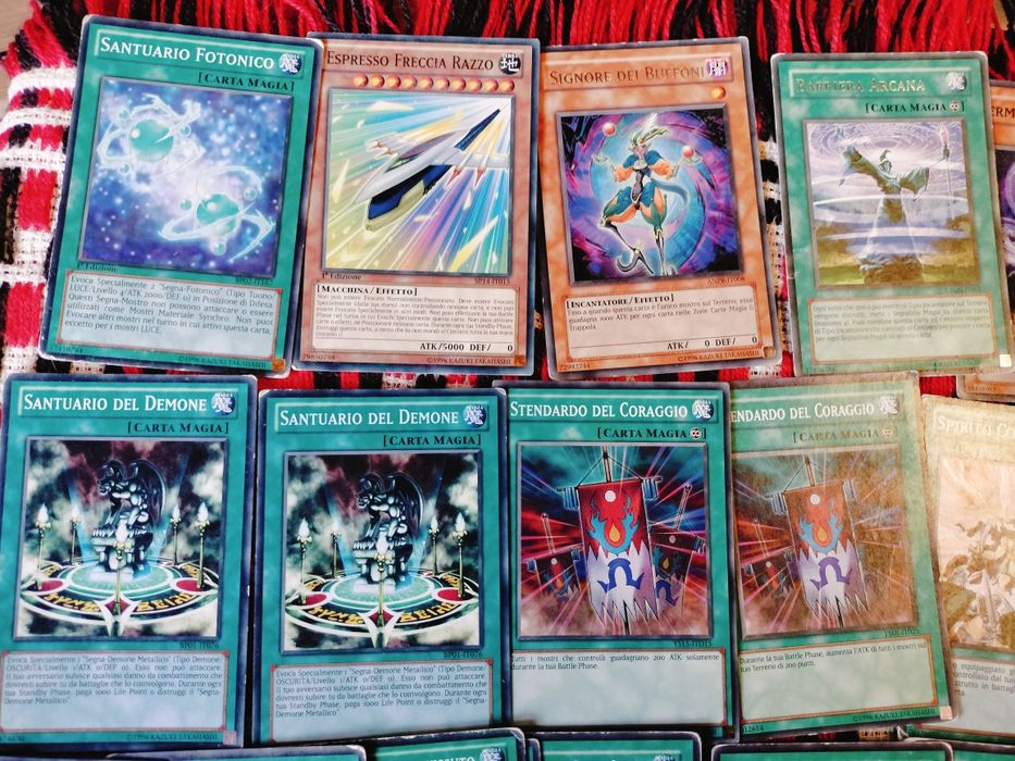 Lot 71 cărți Yu-Gi-Oh! originale  Italiana | Rare, Super Rare, Starfoil + Foil Special