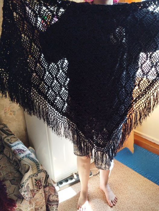 Шали ручной работы