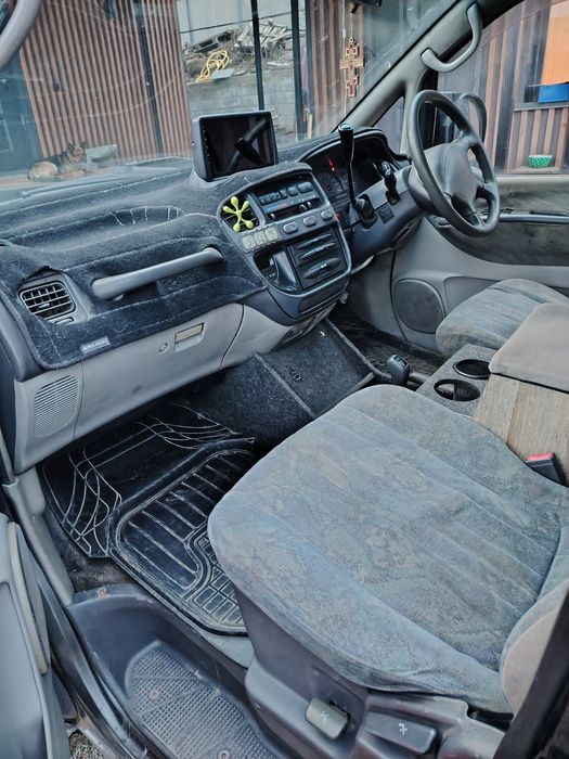 Митсубиси делика