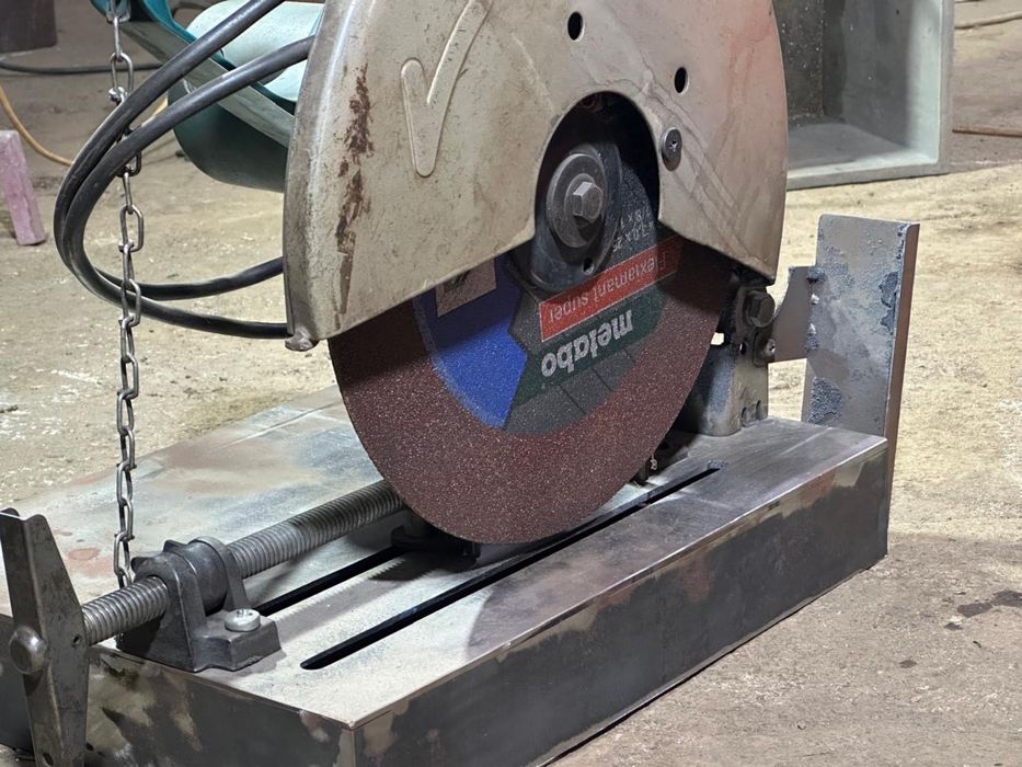 Пила отрезная Makita