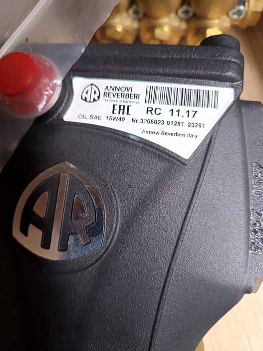 Помпа за високо налягане Interpump W5015 -500 бара