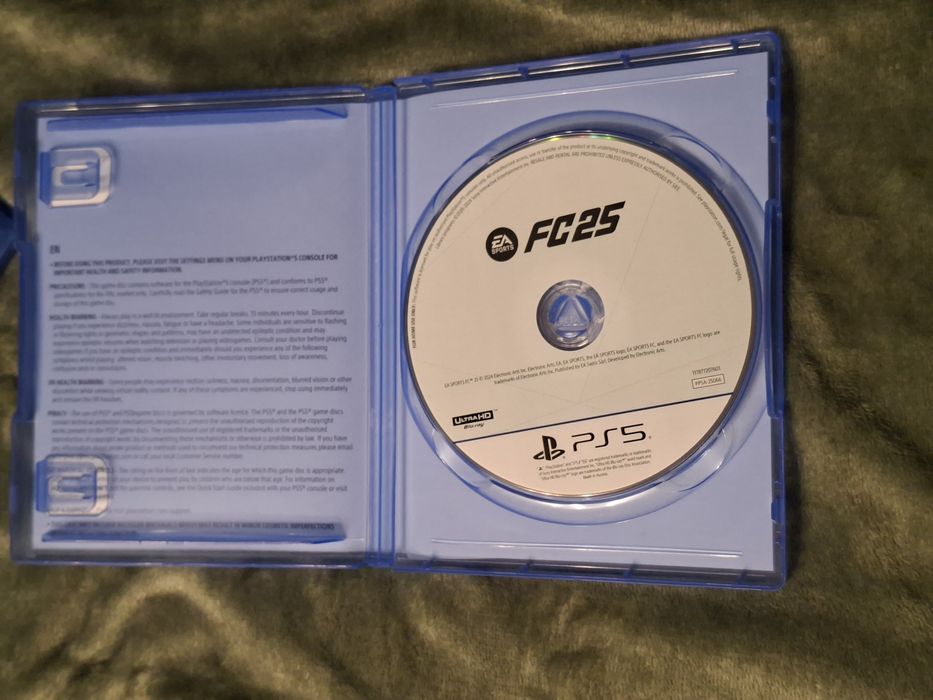 Ps4 и Ps5 игри: Call of Duty Modern Warfare, FC 25, FIFA 20