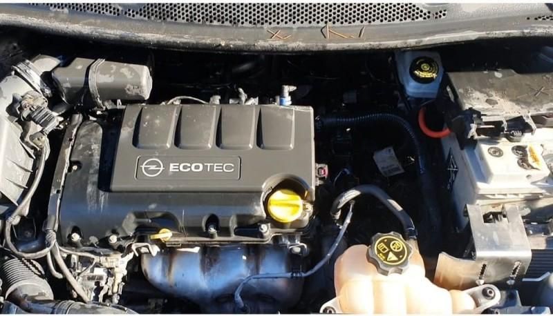 Dezmembrez 1.2 16V B12XER euro 6 Opel Corsa E 1.2 16V B12XER EURO 6