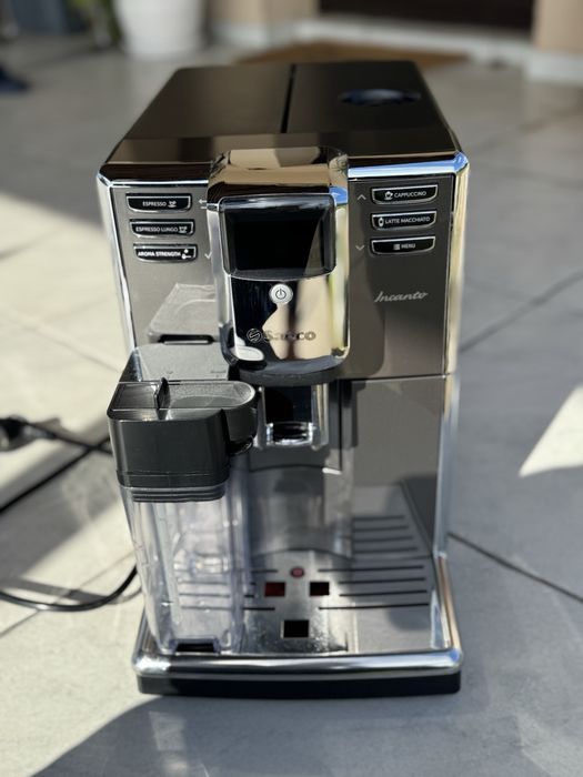 Кафе робот Saeco  ,работи отлично