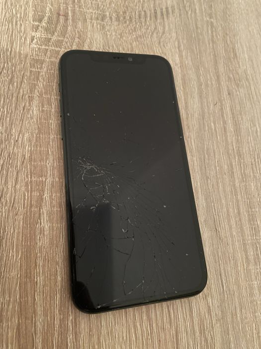 IPhone 11 pro fisurat !
