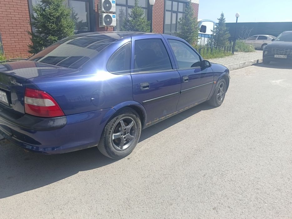 Opel Vectra продам
