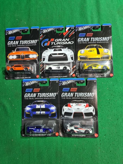 Метални колички ХотУилс Гран Туризмо пълнасерия !