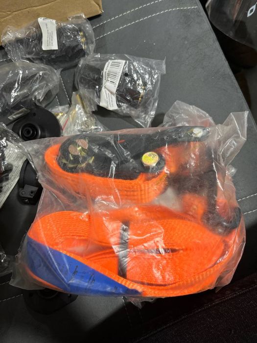 Стяжные ремни.    .