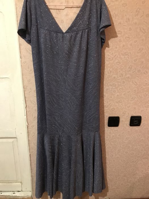 Платье вечернееее