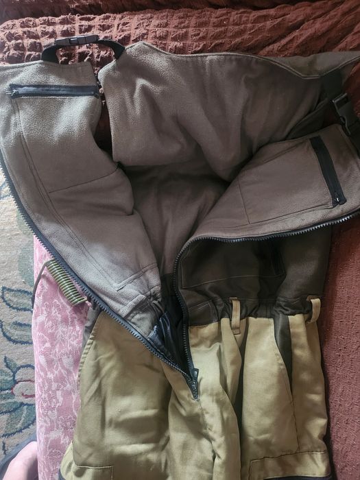 Р а с п р о д а ж а !!!  Продам осенне-весенюю одежду для охоты и рыба