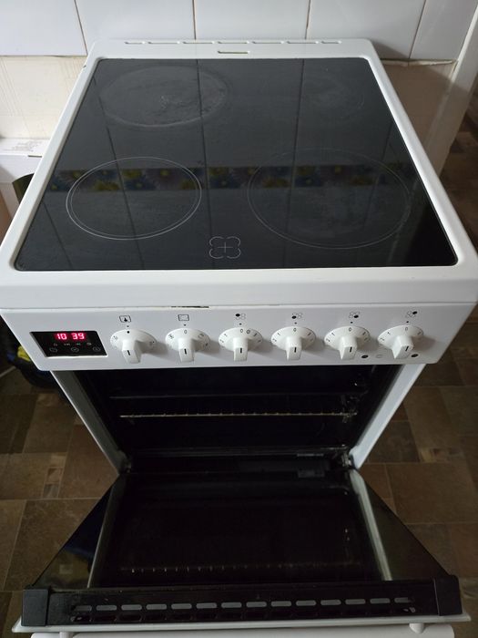 Продам плита Haier.