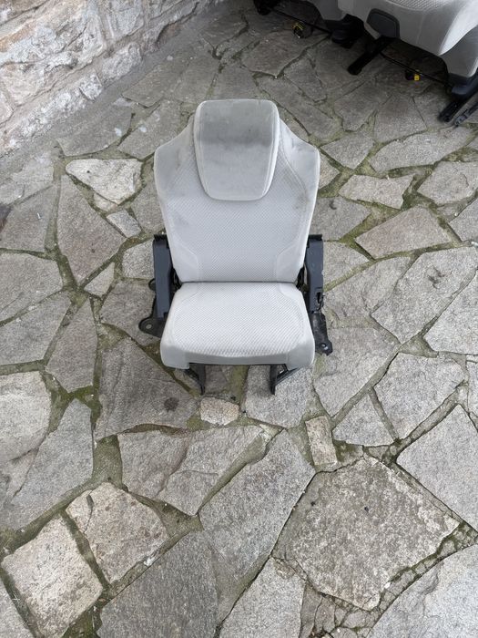 Салон за Ситроен С4 Гранд Пикасо / Citroen C4 grand picasso