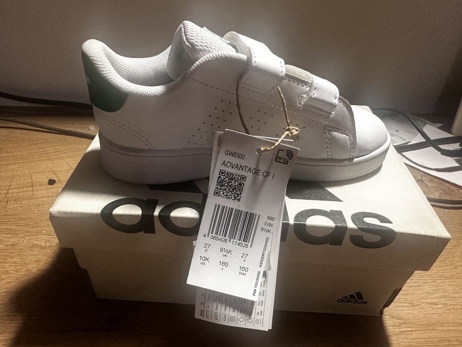Маратонки Adidas