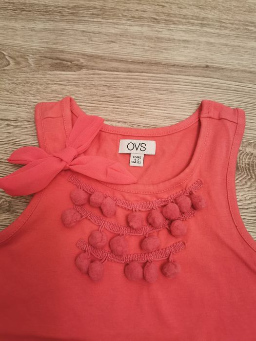 Детски дрешки по 5 лв. + 1б. Подарък