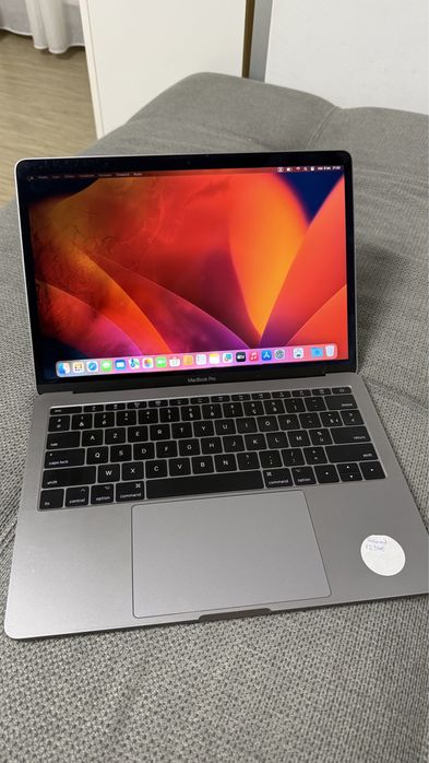 Macbook pro 2017 i3 a1708