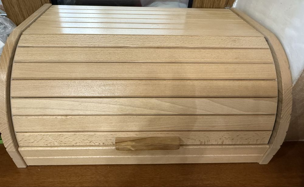 Продам хлебницу ikea