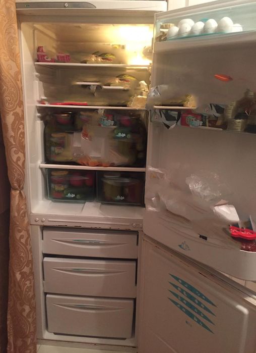 Холодильник STINOL