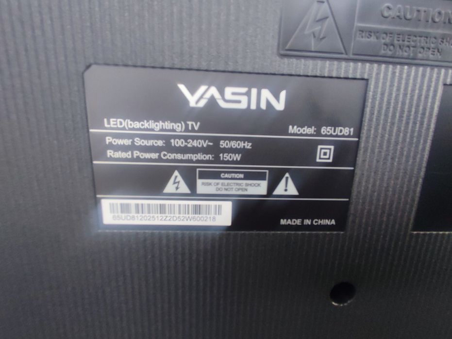 Телевизор YASIN 65UD81 4K UHD разбит экран