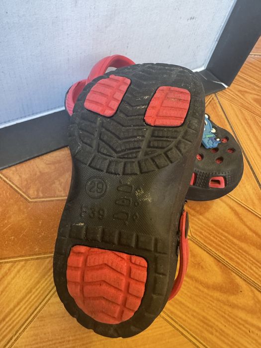 Saboti pentru copii Crocs
