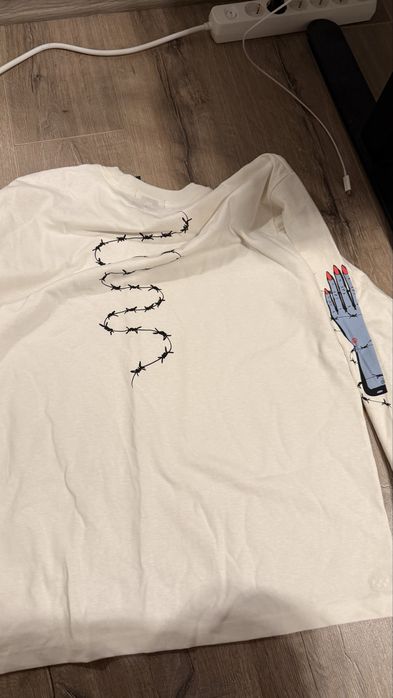 Vans Dayana Zombie Hand Long Sleeve T-Shirt