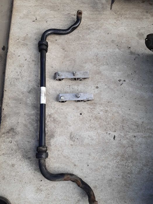 Toba esapament / Bara stabilizatoare cu suporti VW TOUAREG 7L 2.5