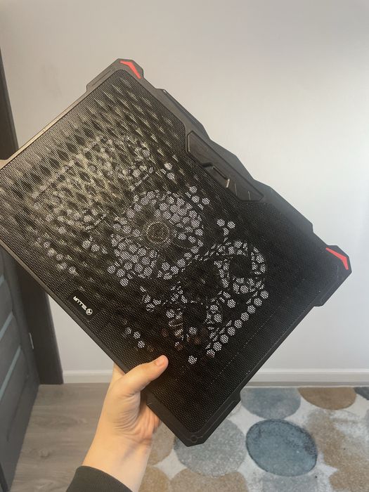 Cooler laptop tellur basic black cu leduri albaste