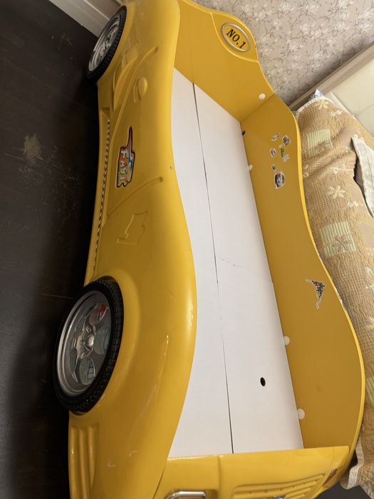 Детская машина кровать 220*105