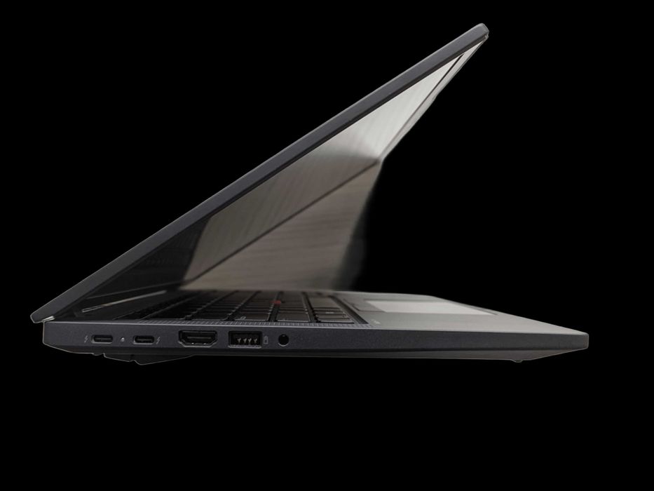 Lenovo ThinkPad P14s Gen 6 (AMD Ryzen AI 9 HX PRO 370)