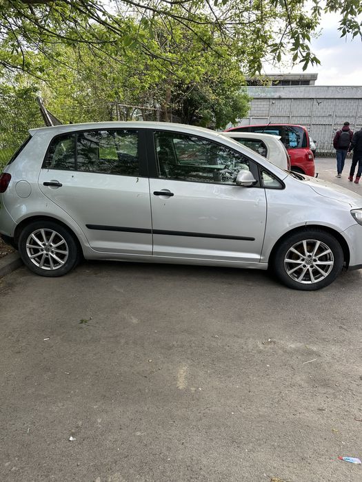 Vw golf 5 plus 1.6 benzina, 102 cp 113.000 km
